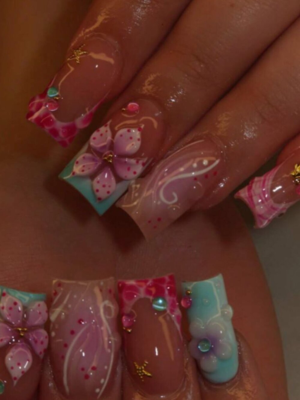 Variety Beach Summer Vibe Nails